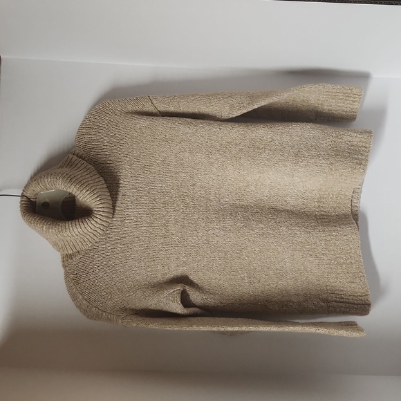 J. HOOK Oatmeal Turtleneck Sweater, Size S - Picture 1 of 4